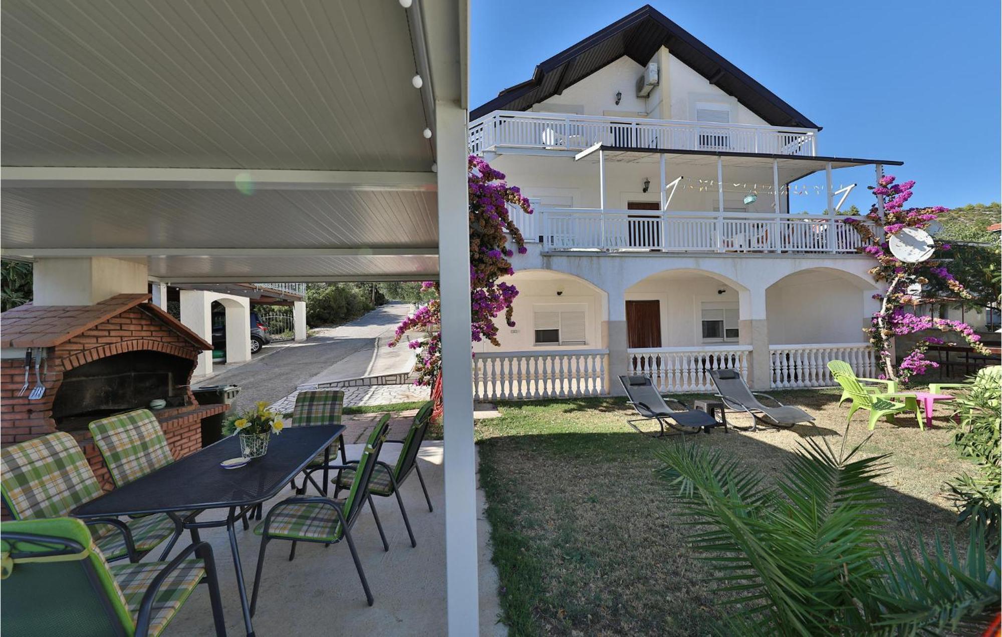 2 Bedroom Cozy Apartment In Marina Zewnętrze zdjęcie